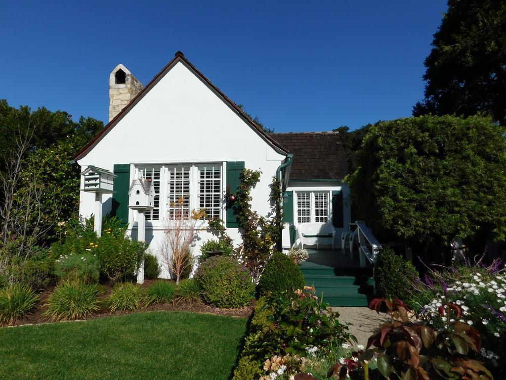 Lincoln Green Inn Carmel-by-the-Sea Exterior photo