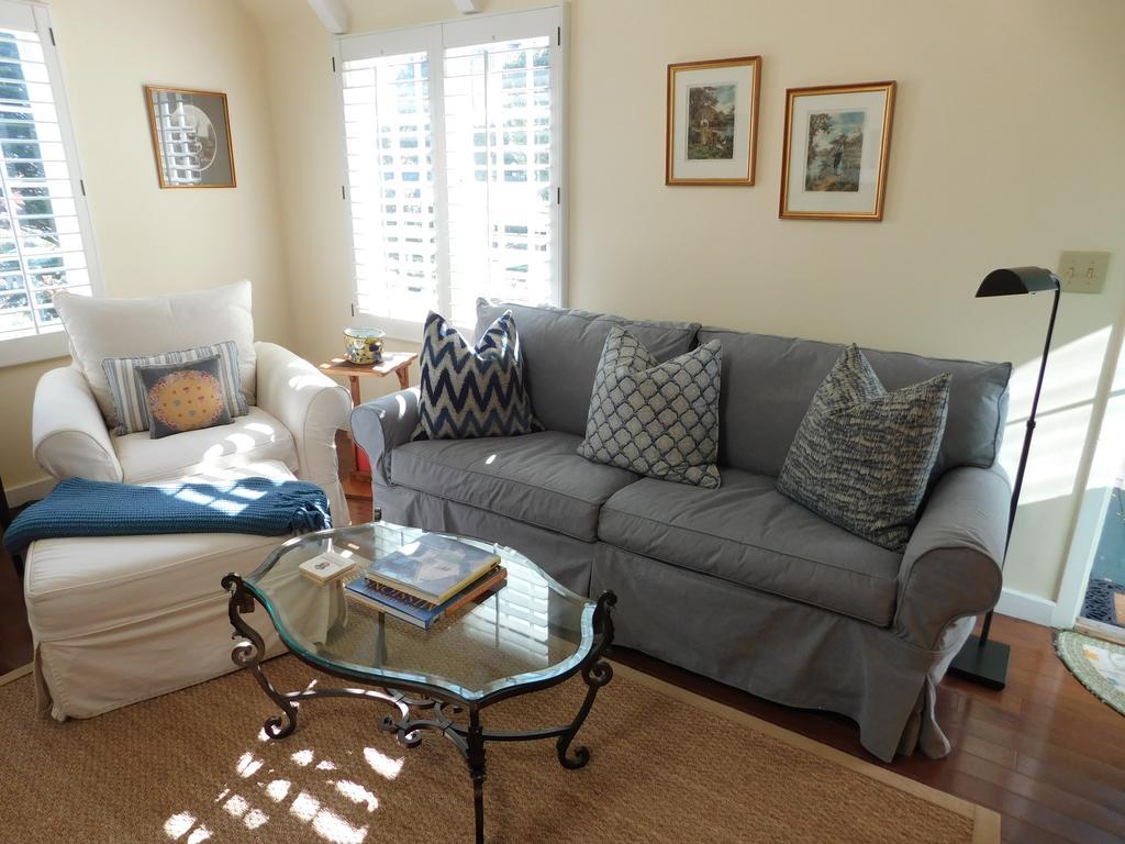 Lincoln Green Inn Carmel-by-the-Sea Exterior photo